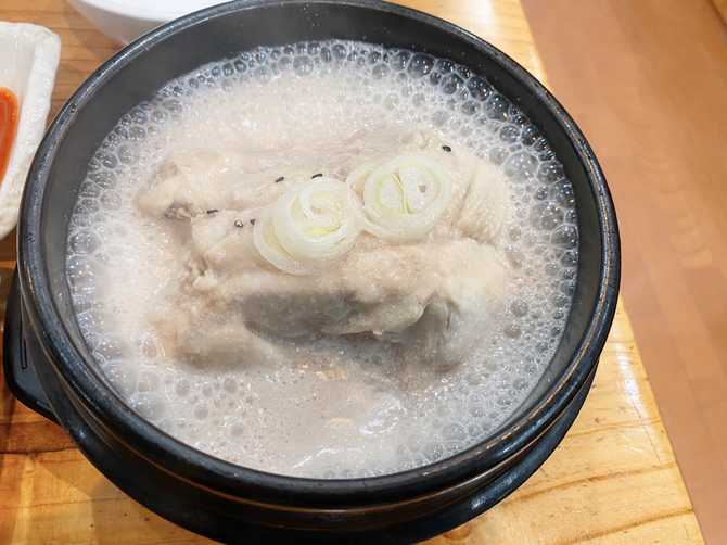 サムゲタン 高麗漢方参鶏湯