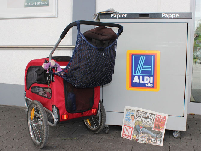 Aldi bietet einfach fast alles. Nur der Spiegel fehlt! 