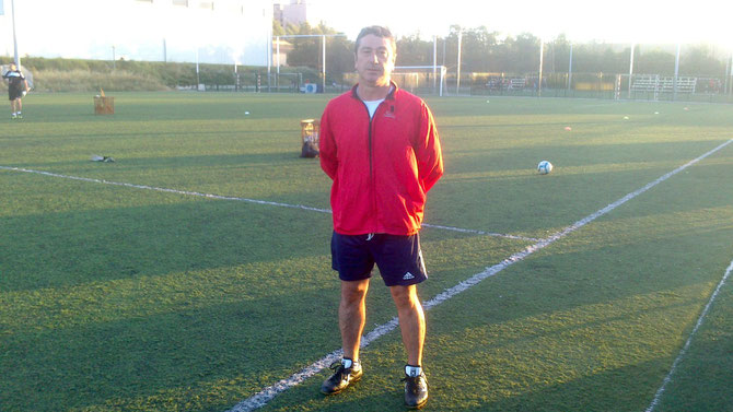 Chucho Ilzarbe es el entrenador de Lagunak de Regional Preferente para la temporada 2013-14.