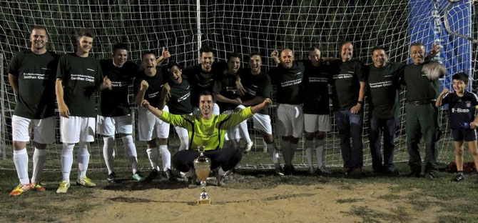 Die stolzen Gewinner des Wanderpokals 2013