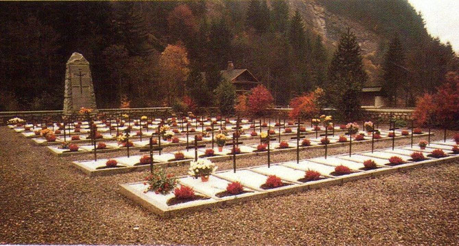 La nécropole des Glières,a Thones (74) la résistance du Vercors