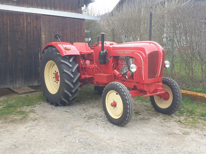 Porsche-Diesel Prototyp 2106 Master mit 4 Zylinder Daimler Benz Motor OM 314 mit 3780 ccm, 50kW (68PS) mit ZF Getriebe 216/2 und ZF Regelhydraulik
