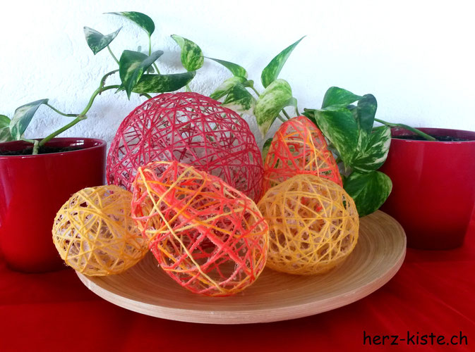 DIY Ostereier aus Garn und Kleister