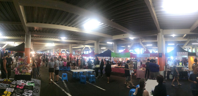 Le Gleenfield Mall, un marché de nuit.