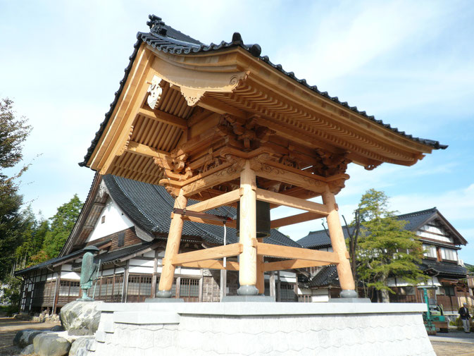 林照寺鐘楼堂(平成21年　中能登町　春木）