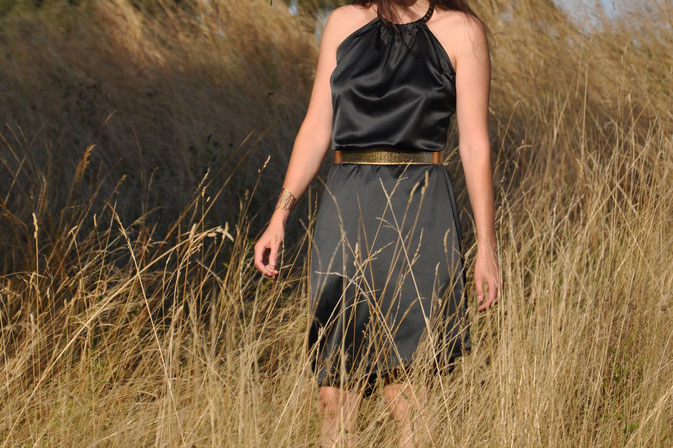 Satinkleid Designerstück Modedesign Nähen DIY Fashion Schwarz Gold Nähblog Fairy Tale Gone Realistic Modeblog