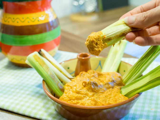Katalanische Romesco-Soße (vegan & glutenfrei)