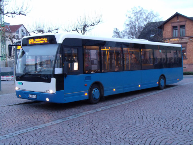 Vom Kennzeichen her eindeutig Lang zuzuordnen ist dieser VDL Ambassador 200, der über "BusStore" (EvoBus) kam und von Hüther & Junkes aus Homburg/Saar stammt.