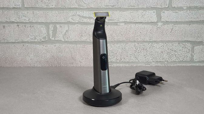 Philips OneBlade Pro mit Ladestation