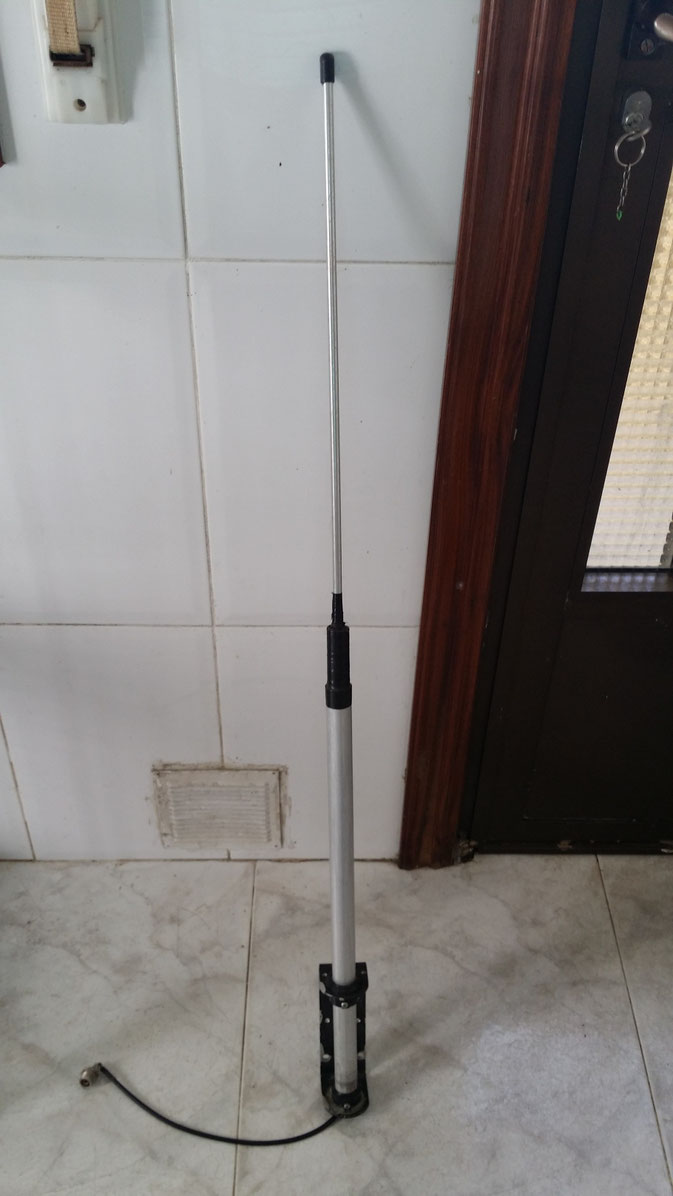 antena con 1 metro de longitud