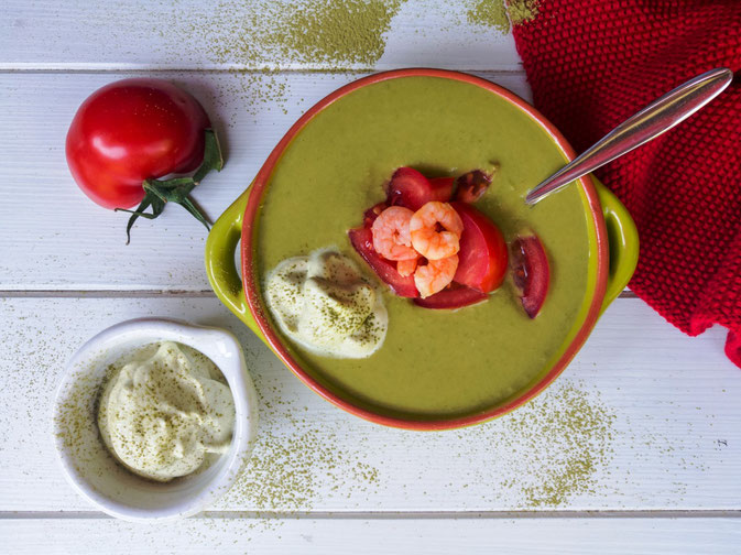 Thermomix Partyrezepte II: Erbsen-Matcha-Suppe