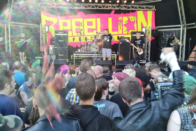Rebellion Festival and Blackpool 2016 - Wonk Unit - Zebraspider DIY Blog
