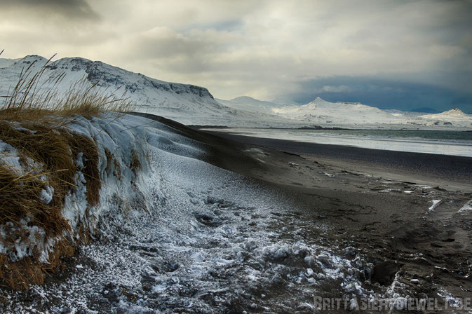grundarfjördur,berg,snaefellsnes,island,iceland,winter,february,west,car,snow,tipps,beach,black,dunes