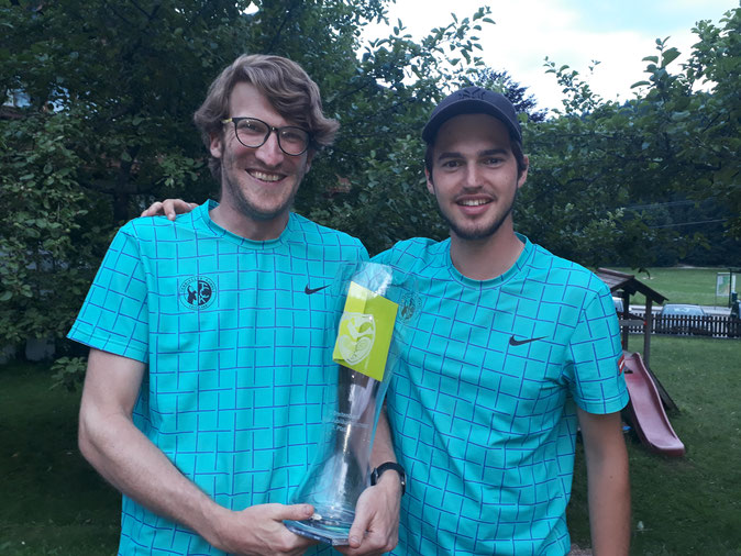 Benjamin Praxmarer und Philipp Dessl