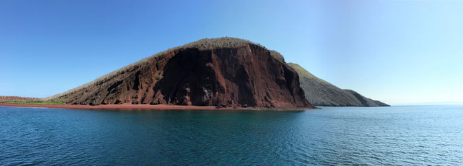 Die Insel Rábida kann nur während einer Kreuzfahrt auf den Galápagos Inseln besucht werden