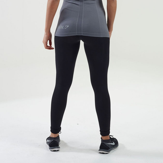 GymShark Form Running Leggings black/white GymShark Sportelano