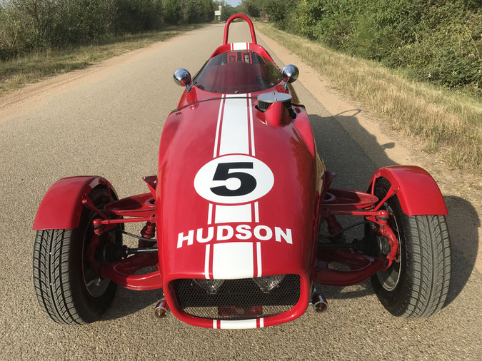 hudson free spirit monoplace homologuée route course racing vhc renault 5 piste circuit 3 roues