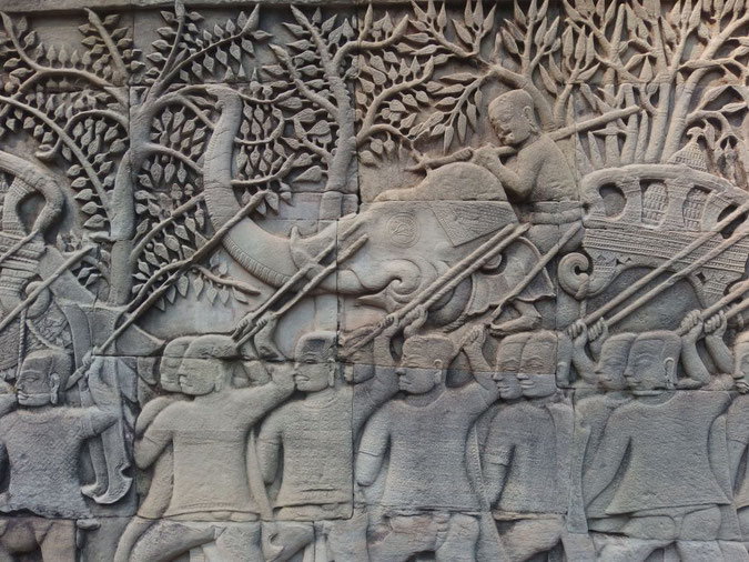 Verzierungen in Angkor Wat.