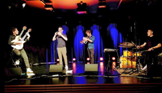 When music becomes prayer and liberation: The band Masaa fascinated the audience in the Kulturhaus. With them: Rabih Lahoud (vocals), Marcus Rust (trumpet), Reentko Dirks (guitar) and Demian Kappenstein (drums). Photo: Simona Ciubotaru