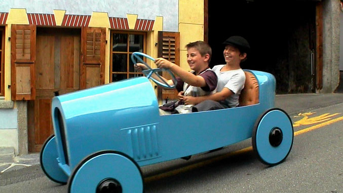 caisse à savon réplique Bugatti accessoire de cinéma 