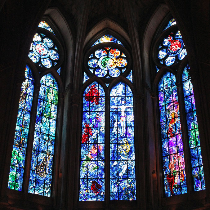 世界遺産「ランスのノートル＝ダム大聖堂、サン=レミ旧大修道院及びトー宮殿」、ノートル＝ダム大聖堂に設置されたマルク・シャガールによるステンドグラス