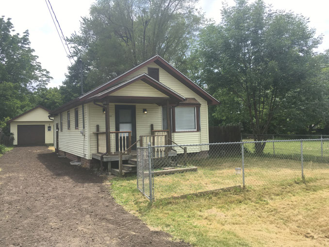 3159 Brown St., Flint, MI 48532
