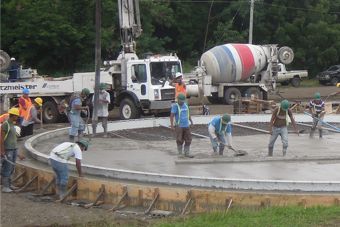 Construcción de cimentación para biodigestores de acero