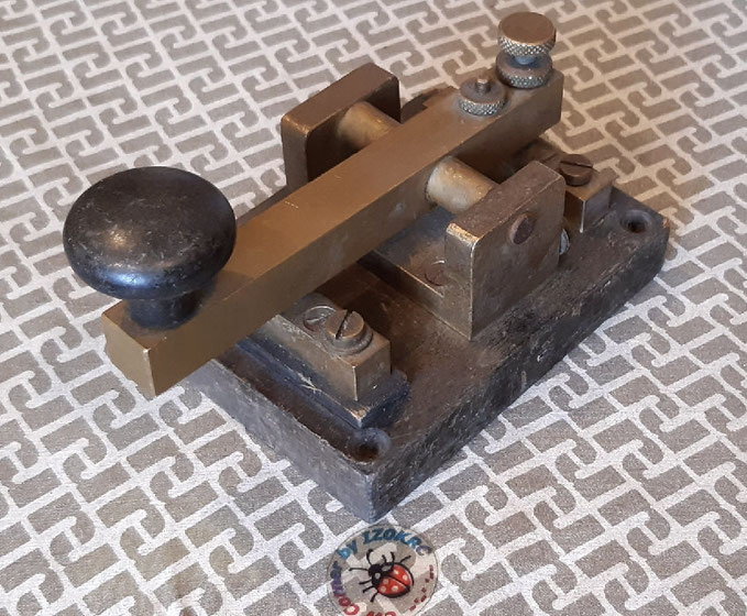 C.G.R. spark french key