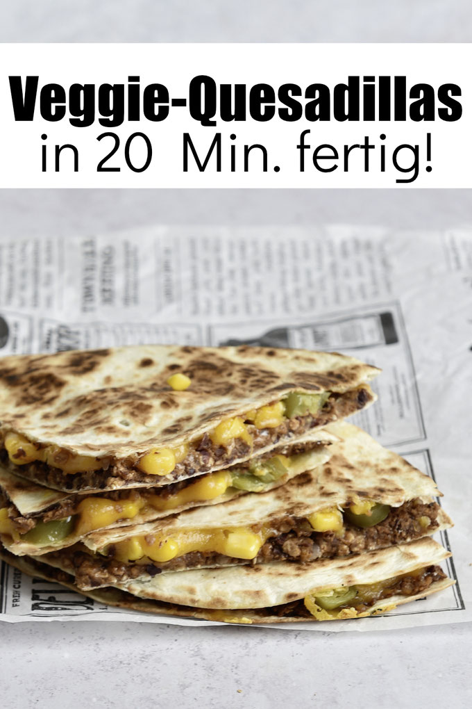 Super leckere Quesadillas in der vegetarischen Version mit Kidneybohnen, Mais, Jalapenos und viel Käse, perfekte Feierabendküche, einfach und schnell gemacht, als Snack oder Hauptgericht, auch vegan möglich