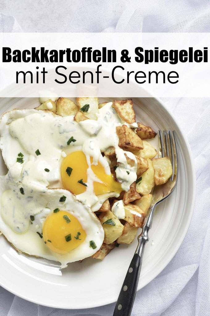 Spiegelei und Backkartoffeln mit Senf Creme - das Besondere ist, dass das flüssige Eigelb mit der Senfcreme gemischt zu einer cremigen Soße für die Kartoffeln wird, vegetarisch
