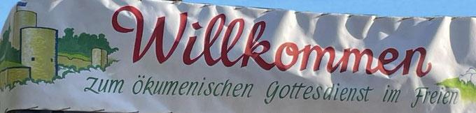Banner von Lukas Bohr zum 1. ökumenischen Gottesdienst in Hennef 2022