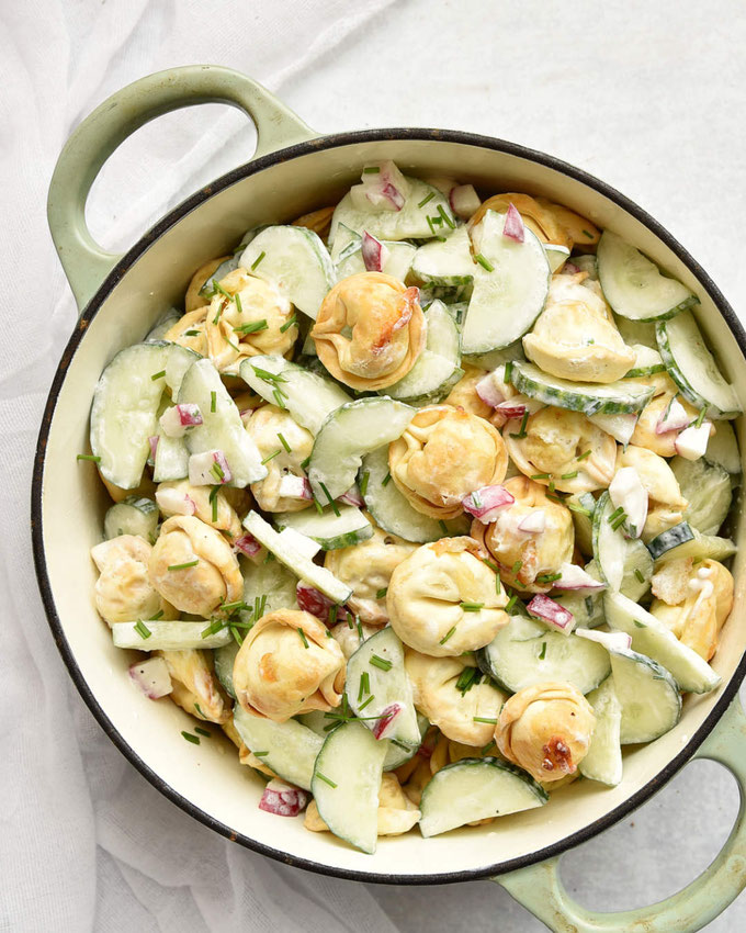 Crispy Tortellini Gurkensalat Airfryer oder Backofen