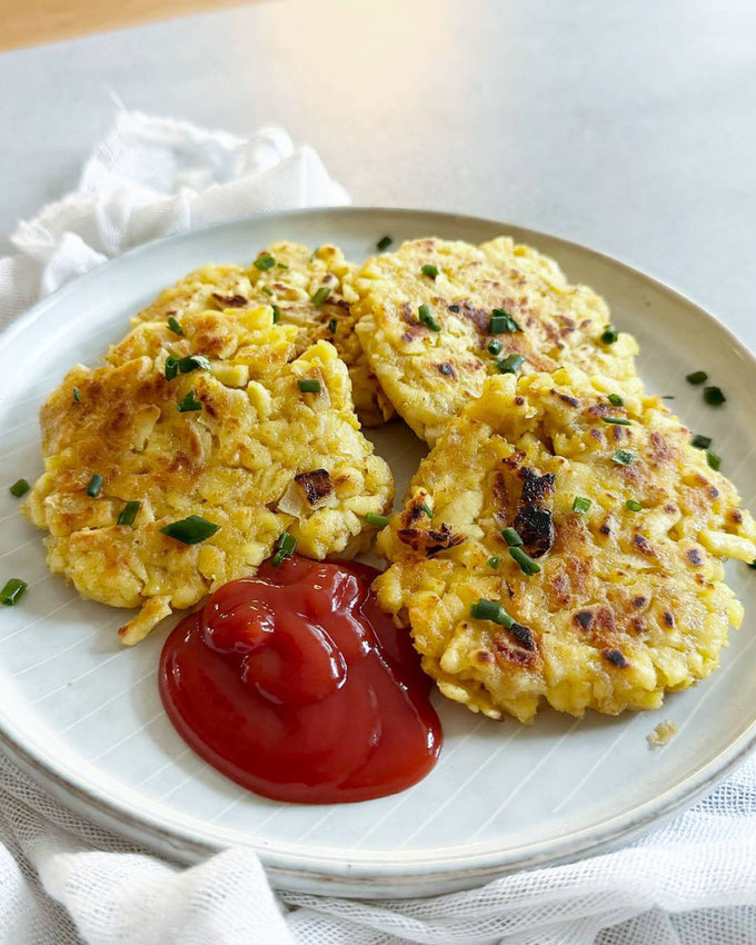 Spätzle Käse Puffer - als Mittagessen oder Schul-Snack, Rezept
