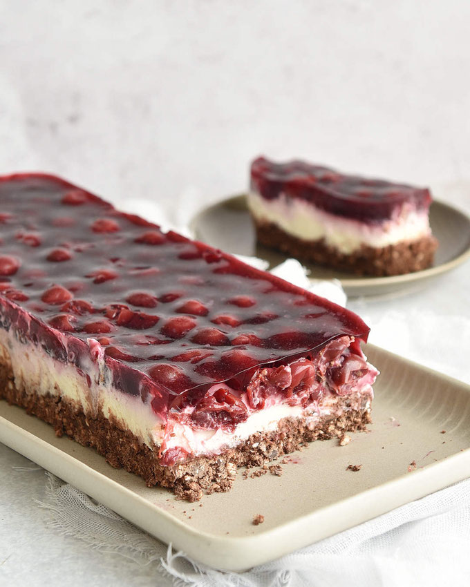 Kinder Country Kirsch Kühlschranktorte