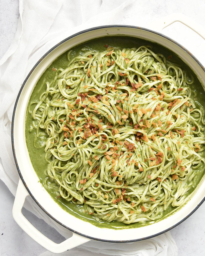 Spinat Pasta mit Brösel Crunch in 15 Minuten fertig Rezept