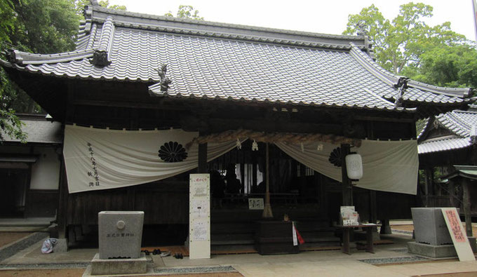 高忍日賣神社写真