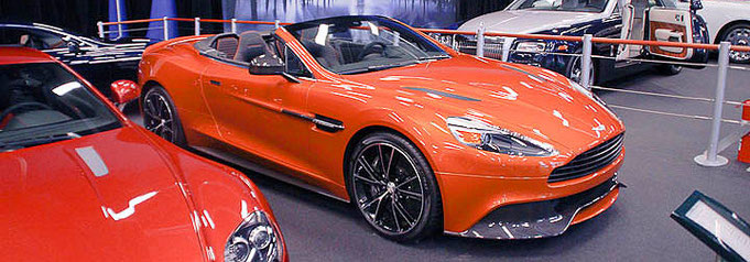 ASTON MARTIN VANQUISH VOLANTE