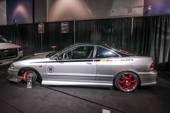 Une Acura Intégra 1998 de la Zone Performance du Salon de l'Auto de Montréal 2025