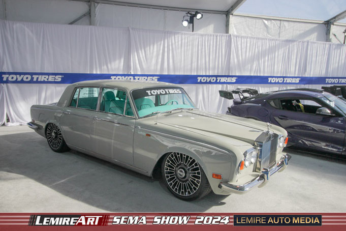 Rolls Royce Silver Shadow 1974 par Nisimoto Engineering @ Toyo Tires Treadpass