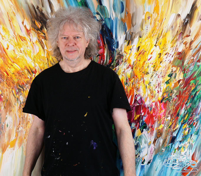..just finished painting: Peter Nottrott with World Of Colours XL 3