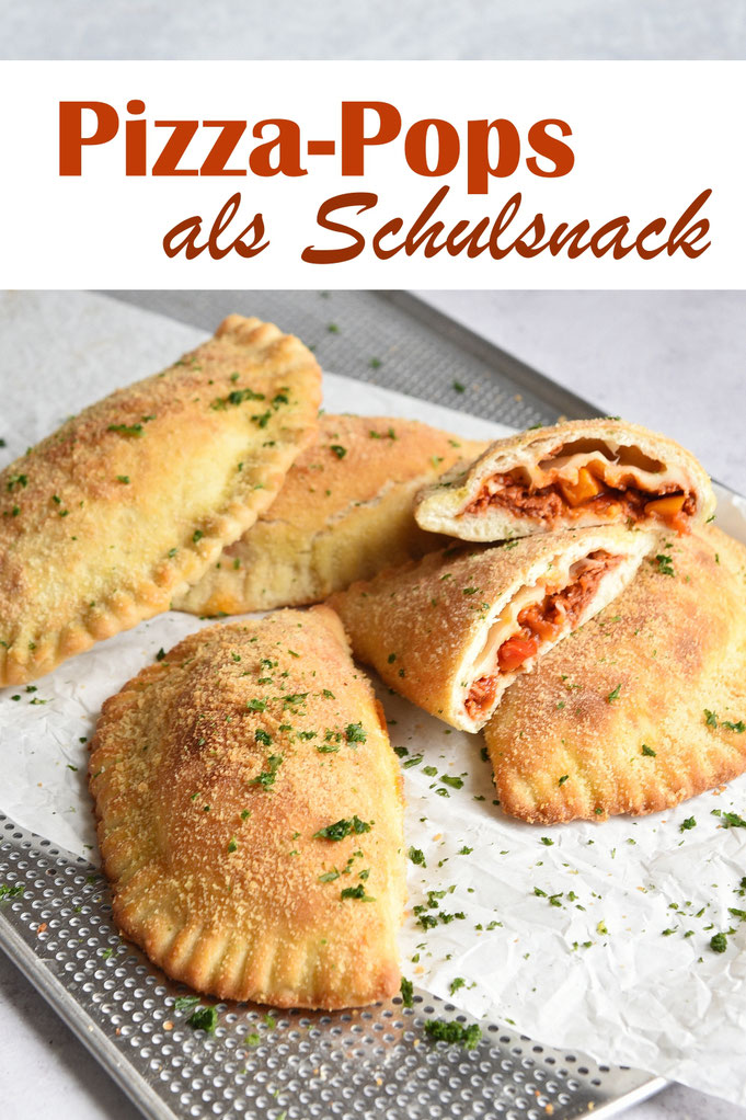 Pizza Pops Thermomix, Füllung mit Paprika und Salami, perfekt als Schulsnack oder für die Lunchbox, schmeckt kalt, einfach und lecker, gefüllte Teigtaschen, Backofen oder Airfryer