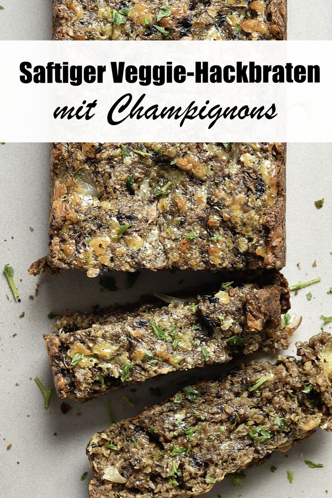 Vegetarischer bzw. veganer Hackbraten auf Basis von Champignons, Haferflocken, Gewürzen und Käse bzw. Käseersatz, im Thermomix gemacht, ruck zuck gemixt, Masse in eine Kastenform und backen, vegetarische Weihnachten, Weihnachtsbraten vegan und ohne Nüsse 