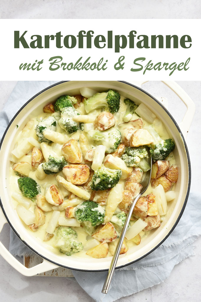 Kartoffelpfanne mit Brokkoli und Spargel und Sauce Hollandaise, Kartoffeln aus dem Airfryer, Rest aus dem Thermomix, vegetarisch, vegan machbar, Familienküche, Familienkost, einfache Rezepte, lecker, Feierabendküche