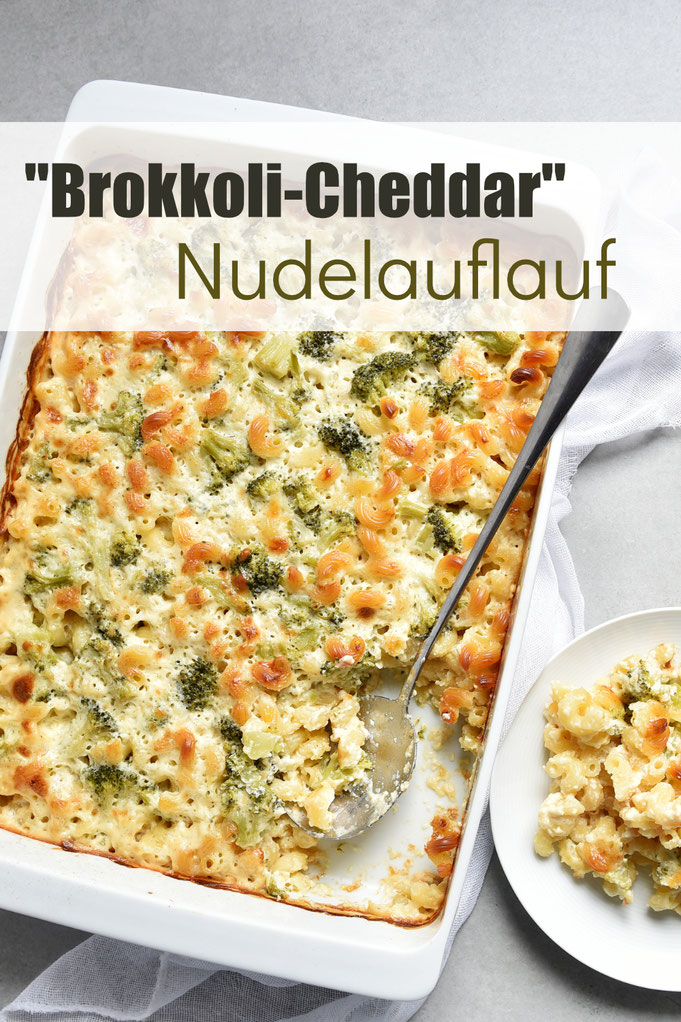 Brokkoli Cheddar Nudelauflauf ohne Vorkochen der Nudeln, einfach Soße kochen, drüber gießen, backen, ein Mittagessen ohne viel Arbeit und sehr lecker, vegetarisch, vegan machbar