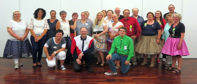 Hammer Square Dance Club Heessen mit Caller Michael Franz, auch dabei: Tänzerinnen und Tänzer benachbarter Clubs