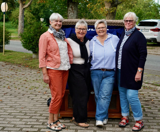 Das sind wir "gemeinsam":  (v.l.) Susanne Paulsen, Ilka Wartenberg, Margot Neumann, Maren Jessen