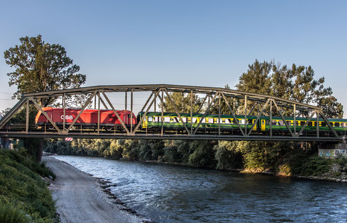 Ivo - Foto 4 - Die Eisenbahnbrücke