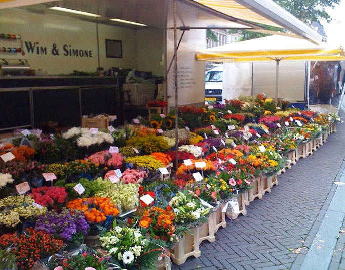 U boft als u van bloemen houdt, dus tot ziens op de markt.
