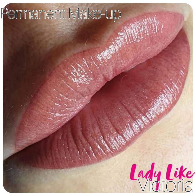 Lippen-Permanent-Makeup LadyLikeVictoria in Wuppertal