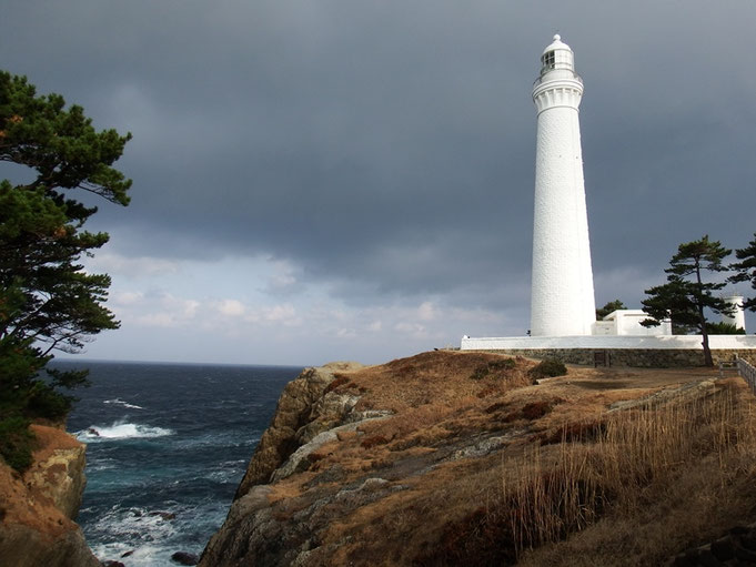 日本海 the Sea of Japan (島根県) - 小さい灯り